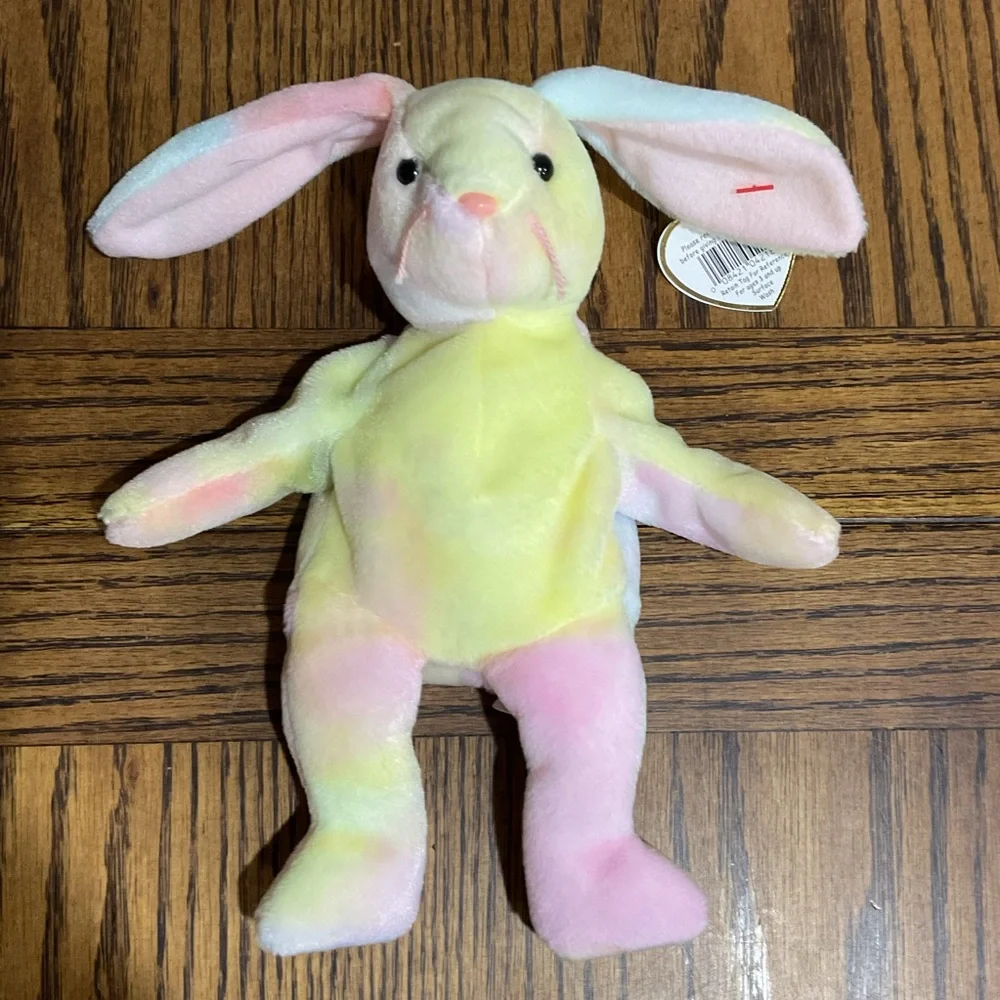 Adorable Ty HIPPIE Multicolor Pastel Beanie Baby Bunny for Easter or Collecting